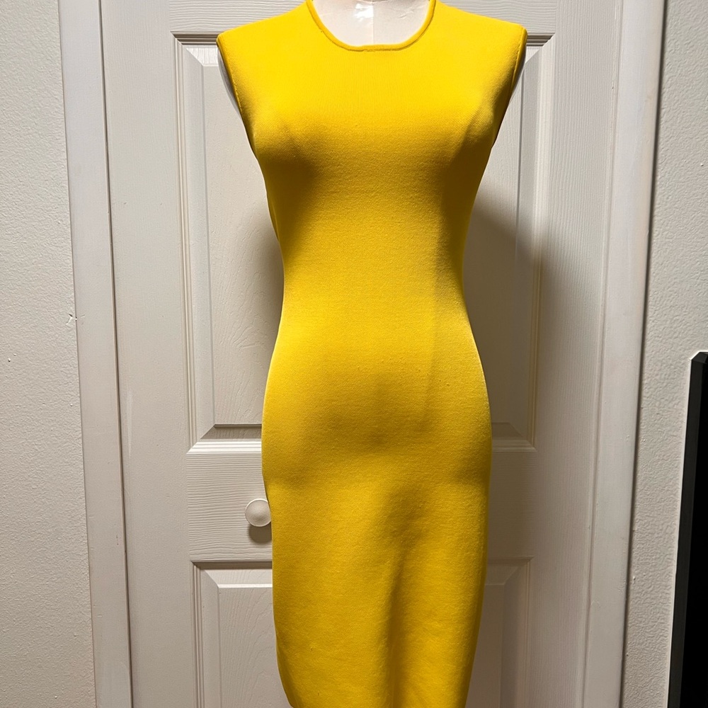 BCBGMaxAzria Yellow Sleeveless Bodycon Dress